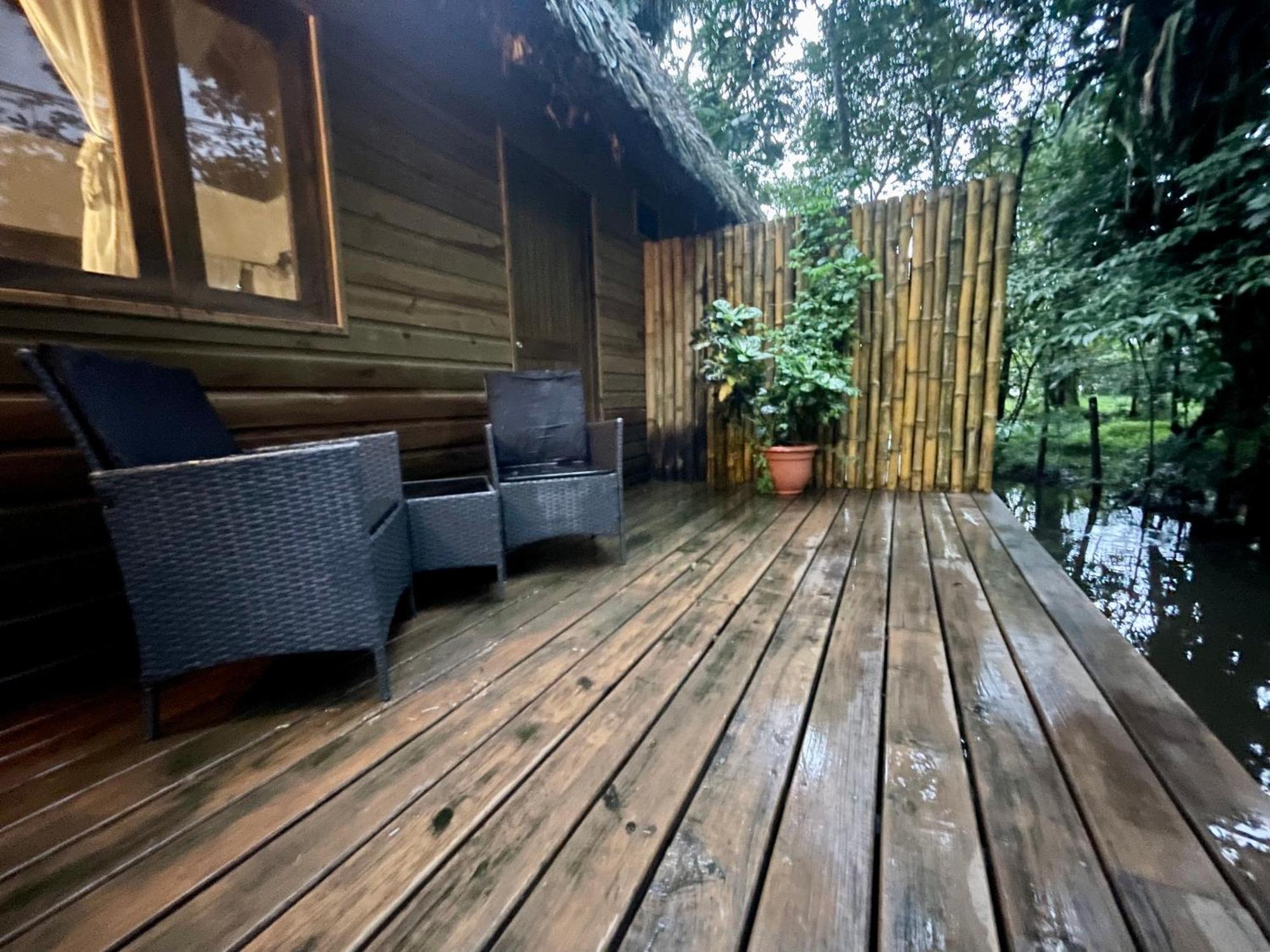 Boatique Hotel And Marina Río Dulce Room photo